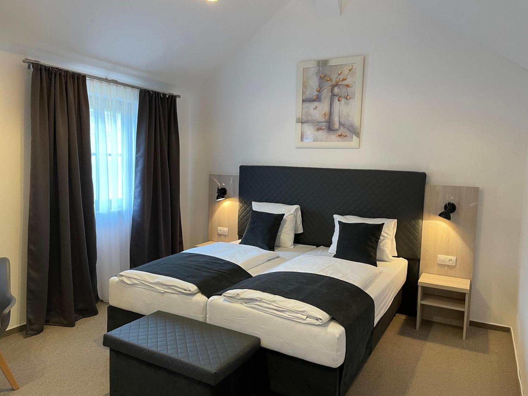 Wellness Hotel Svachovka Mirkovice ภายนอก รูปภาพ